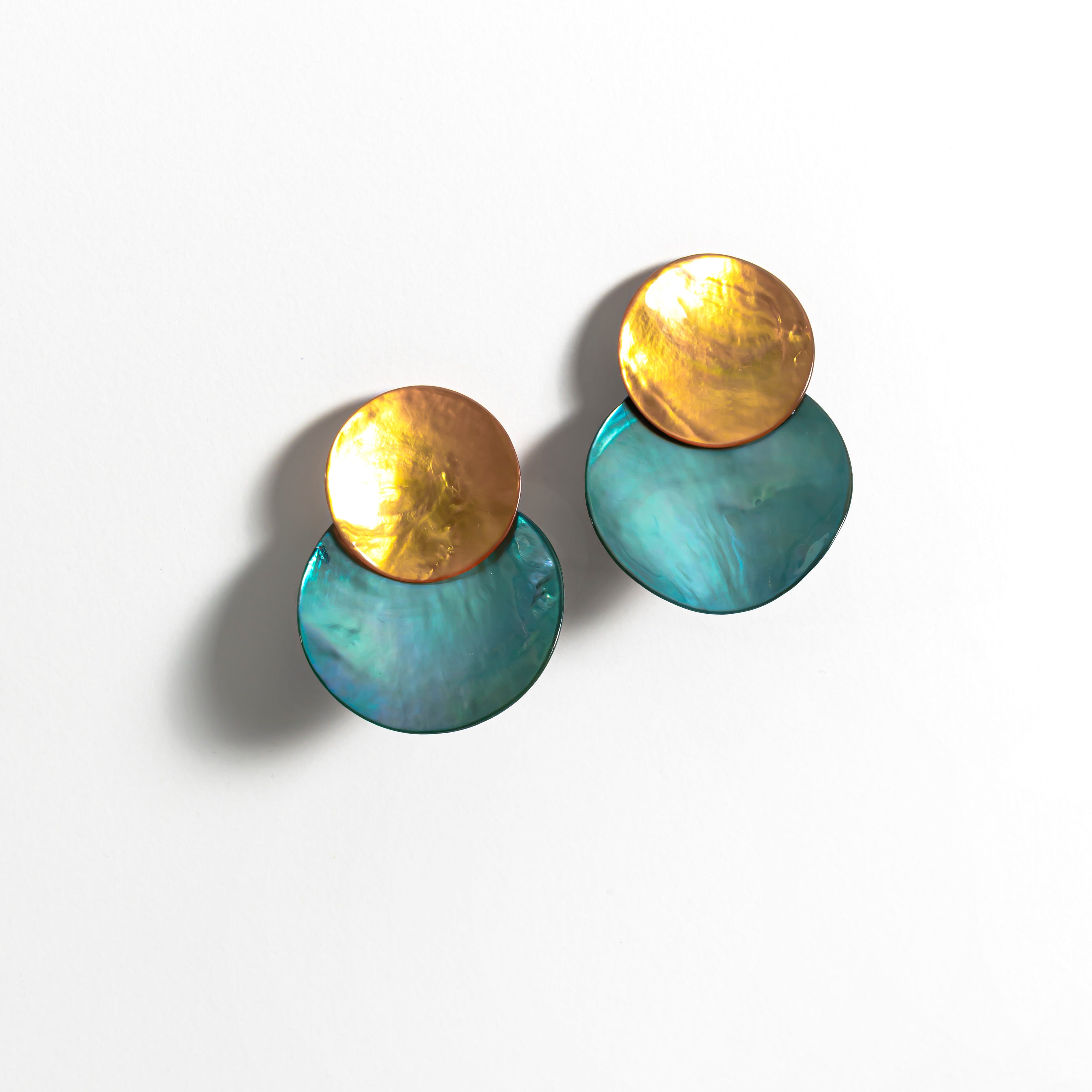 Nautilus Turquoise & Yellow